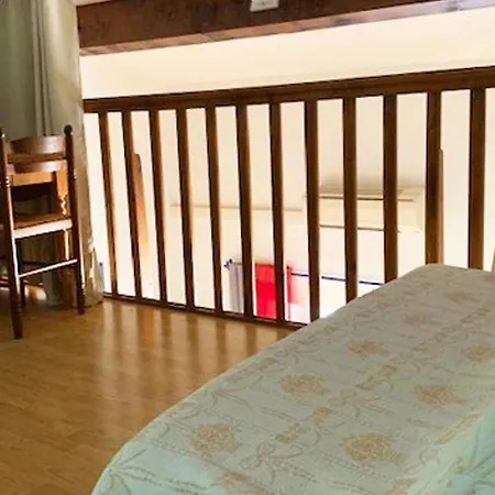 Mitoyenne Climatisee, Piscine, Parking, 450m De La - Fr-1-607-17 *