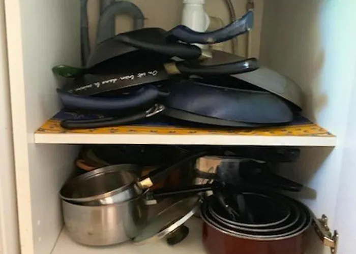 Climatisée Avec Piscine, Parking Et Terrasse à 450m De La - Fr-1-607-17 *