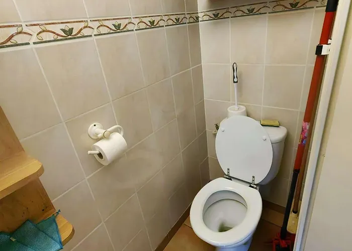 Casa vacanze Climatisée Avec Piscine, Parking Et Terrasse à 450m De La - Fr-1-607-17 *